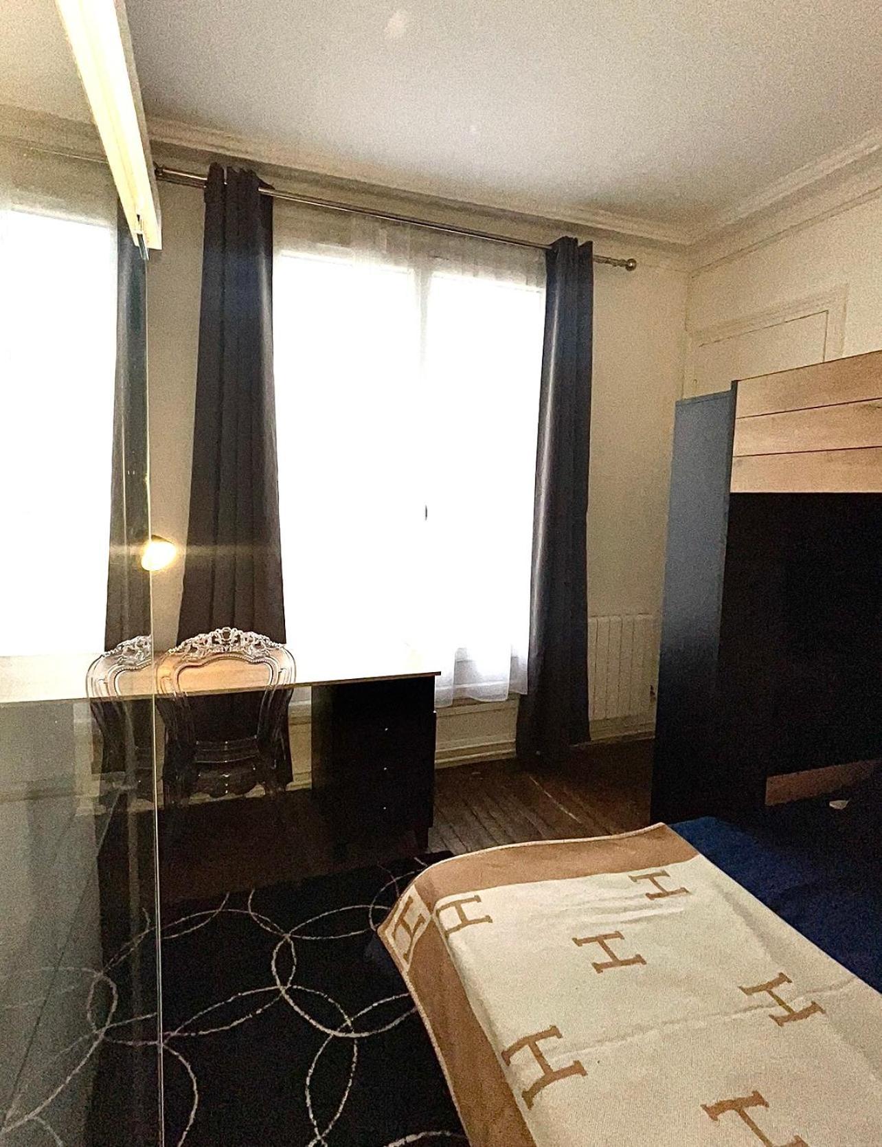 Apartamento Quai De Seine Tour Eiffel Trocadero París Exterior foto